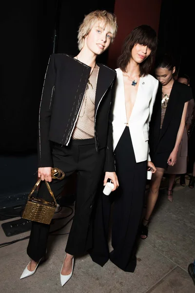 Look 89